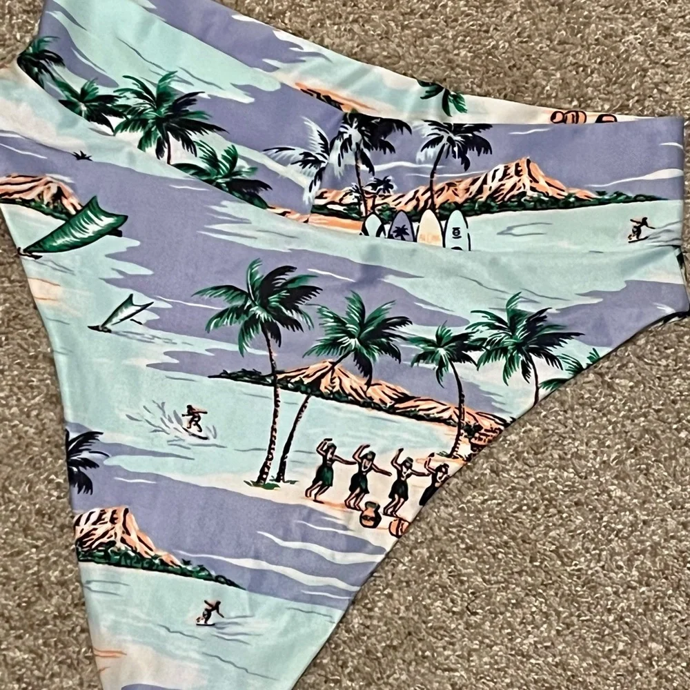 Aerie High Cut Cheeky Tropical Print Bikini Bottom Size Large NWOT - Picture 2 of 5